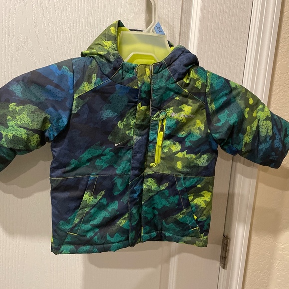 - Columbia Youth Lightning Lift Jacket Green Blue Black  Waterproof SZ 2T … - Picture 1 of 3
